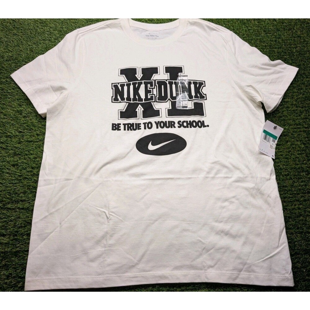 Nike The Nike Tee Men’s XL White Dunk Graphic Crew Neck Cotton Jersey T-Shirt